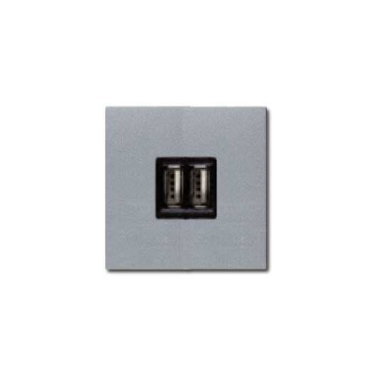 Розетка USB двойная для зарядки 2x750 МА/1Х1500 МА, ABB Zenit, цвет: серебристый Розетка USB двойная для зарядки 2x750 МА/1Х1500 МА, ABB Zenit, цвет: серебристый